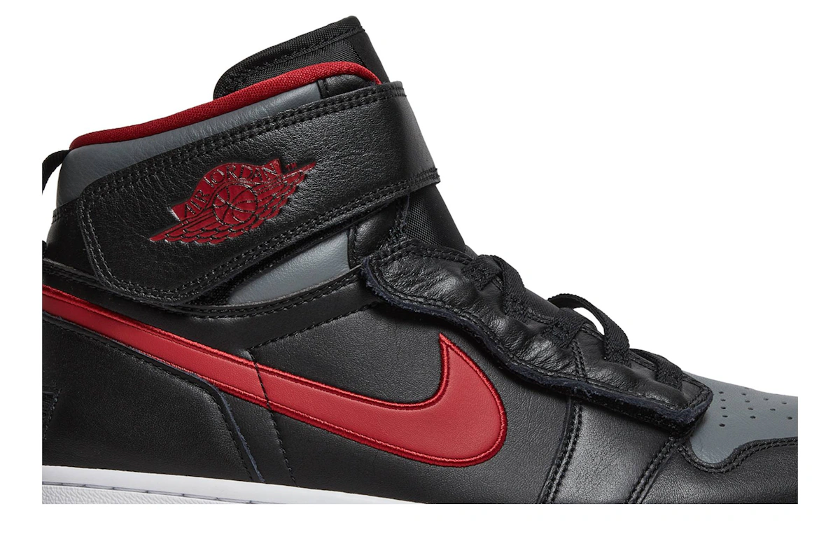 Air Jordan 1 High FlyEase 'Smoke Grey Gym Red'