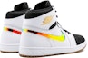 Shop Air Jordan 1 高帮 Nouveau '跃空而扣' 819176-104