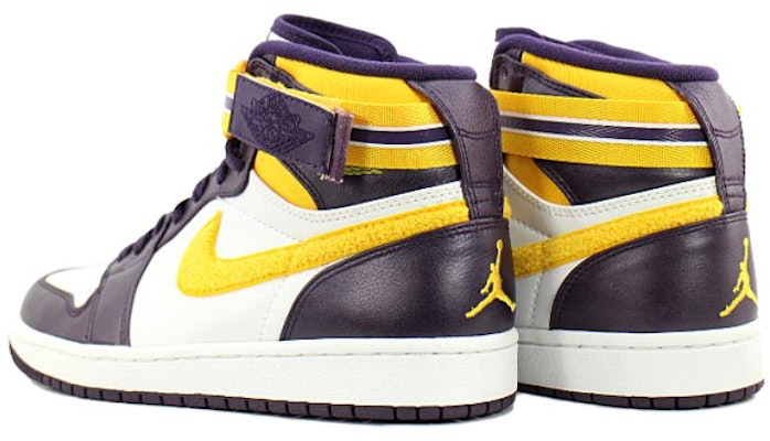 Air Jordan 1 Tinggi Strap 'Grand Purple' 342132-571 Lookbook Air Jordan 1 Tinggi Strap 'Grand Purple' 342132-571
