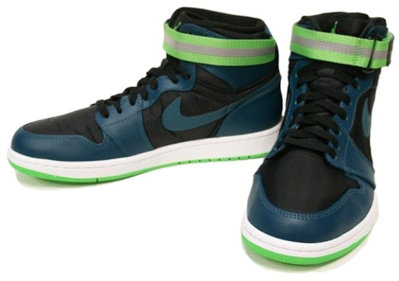 Air Jordan 1 Tinggi Strap 'Green Spark' 342132-013 Lookbook Air Jordan 1 Tinggi Strap 'Green Spark' 342132-013