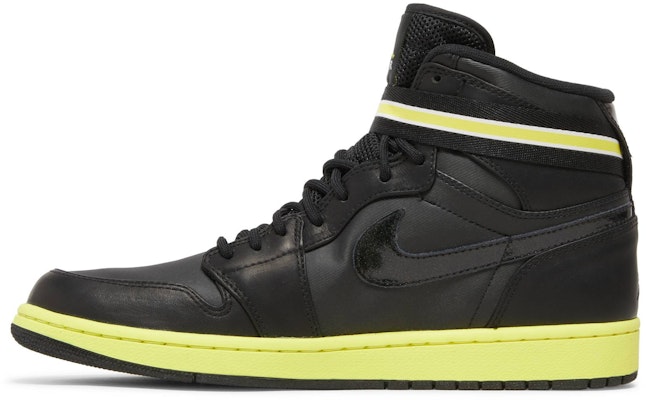 Air Jordan 1高幫綁帶‘Voltage’ 342132-001 Lookbook Air Jordan 1高幫綁帶‘Voltage’ 342132-001