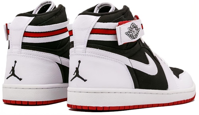 Air Jordan 1 High Strap 'Putih Hitam Merah Varsiti' 342132-101 Shop Air Jordan 1 High Strap 'Putih Hitam Merah Varsiti' 342132-101