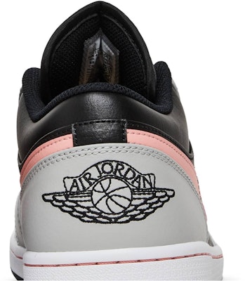 Air Jordan 1 Low 'Hitam Kelabu Merah Jambu' 553558-062 Sizing Air Jordan 1 Low 'Hitam Kelabu Merah Jambu' 553558-062