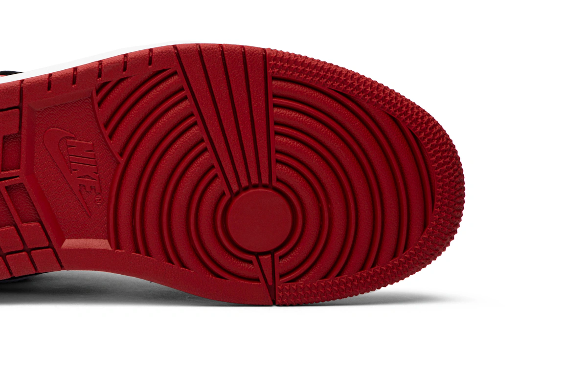 Air Jordan 1 Low 'Black Toe' 553558-116