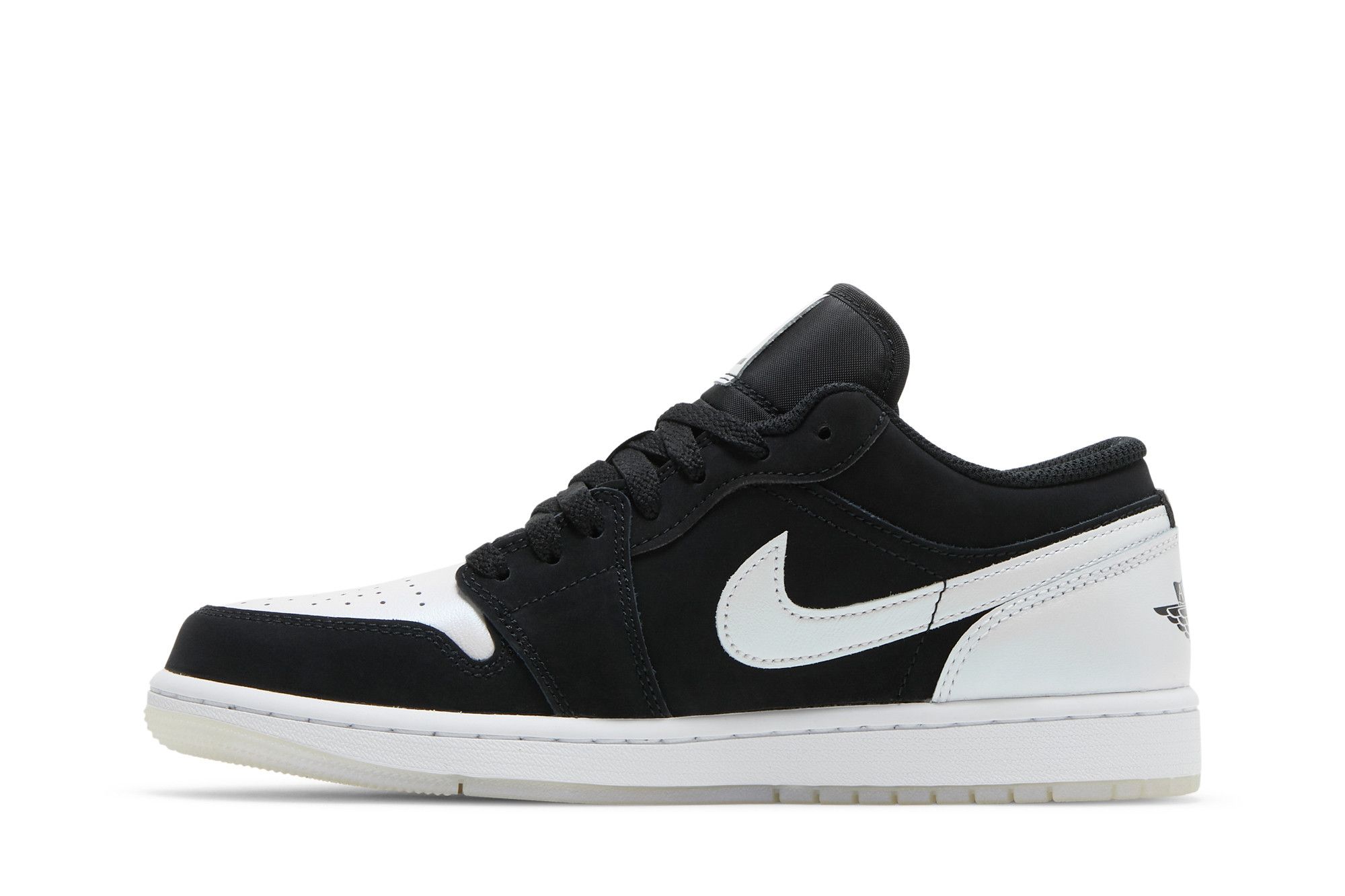 Shop Air Jordan 1 Low ''Noir Blanc'' DH6931-001