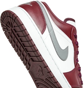 Air Jordan 1 Low 'Bordeaux' Lelaki 553558-615 2