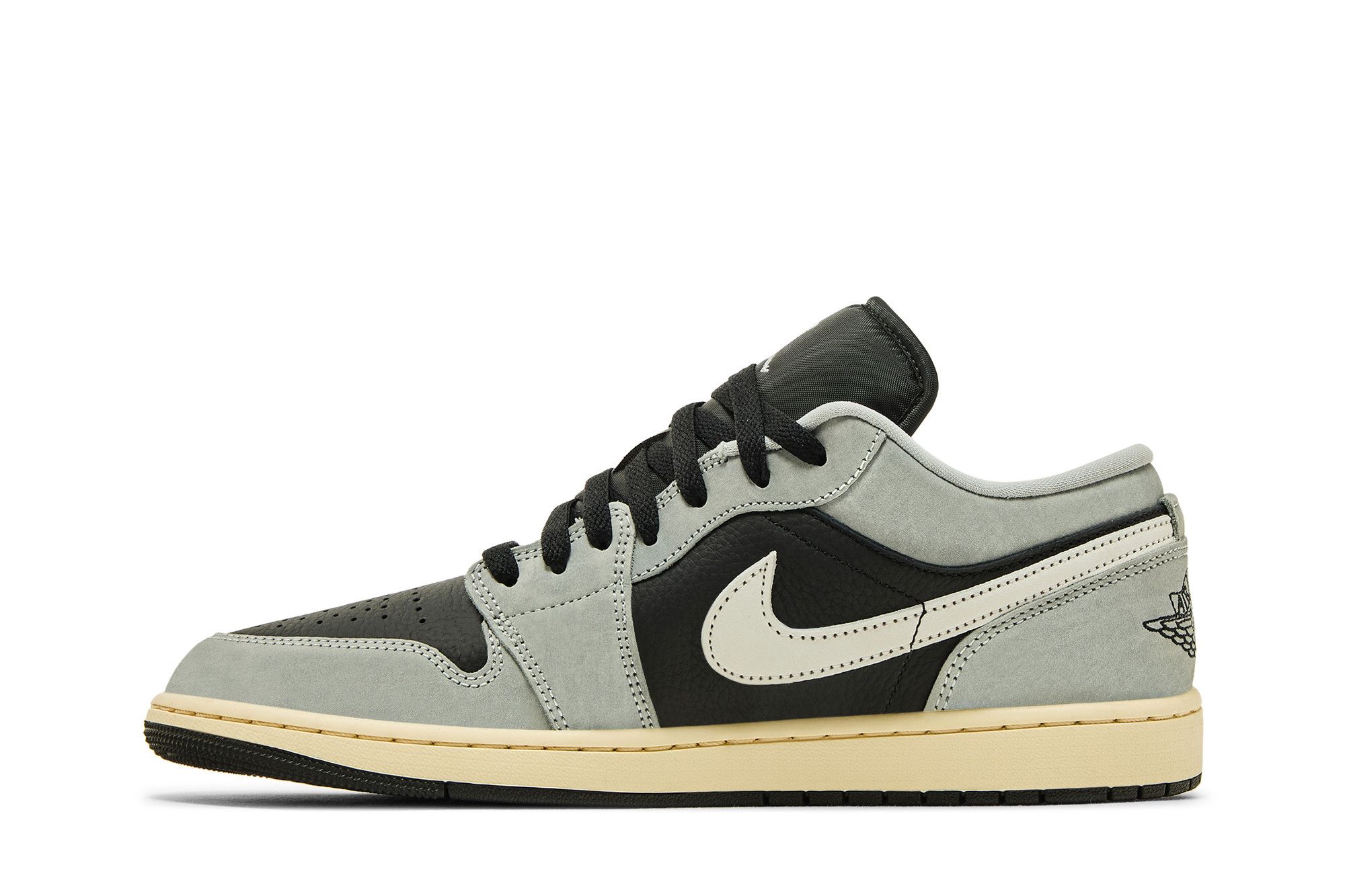 Purchase Air Jordan 1 Low ''Light Smoke Grey'' Lelaki Kelabu Terang. HQ2010-012