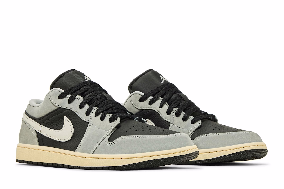 Air Jordan 1 Low 'Light Smoke Grey'