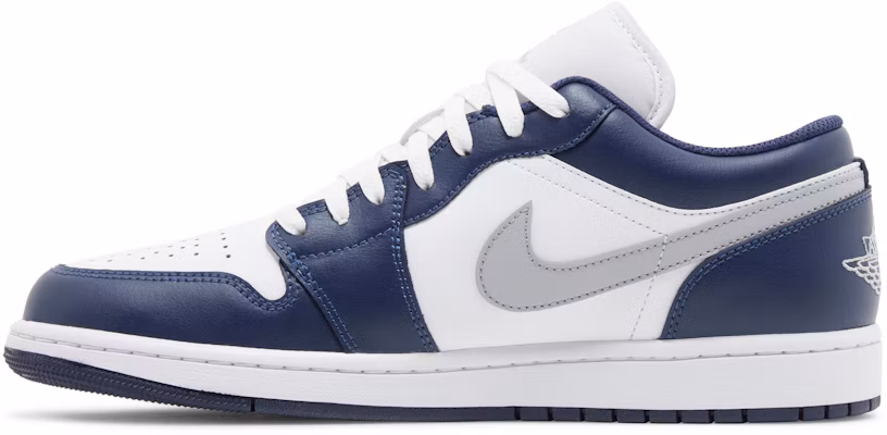 喬丹 Air Jordan 1 舒適時尚 防滑耐磨 低筒 復古籃球鞋 男款 白藍 Shop 喬丹 Air Jordan 1 舒適時尚 防滑耐磨 低筒 復古籃球鞋 男款 白藍