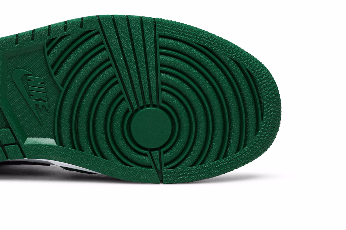 Air Jordan 1 Low 'Pine Green' 553558-301