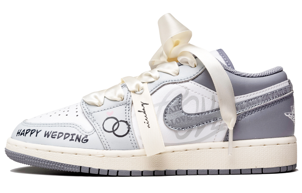 Buy Air Jordan 1 Low 'Pernikahan Romantik Barat Sederhana' 553560-053-450912