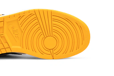 Air Jordan 1 Low 'University Gold' 553558-127