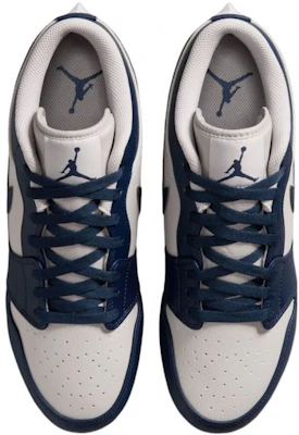 Air Jordan 1 Low 'Wolf Grey' FJ6245-004 Lookbook Air Jordan 1 Low 'Wolf Grey' FJ6245-004