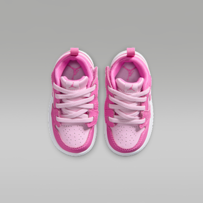 Shop Air Jordan 1 Low ALT 中國玫瑰/白/粉泡 DR9747-609