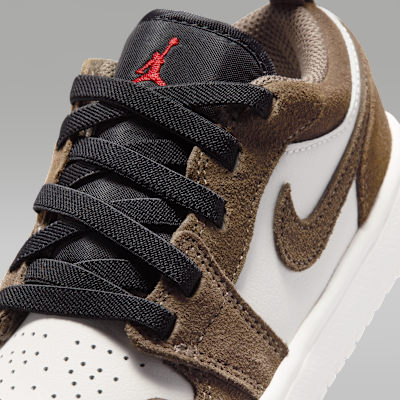 Sizing Air Jordan 1 Low ALT 棕榈幻影米白黑 配色 DR9748-200