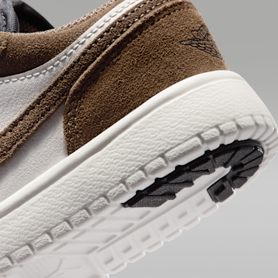 Cheap Air Jordan 1 Low ALT 棕榈幻影米白黑 配色 DR9748-200