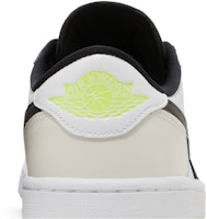 Air Jordan 1 Low Golf 'Phantom Volt' Pria Wanita Original Terbaru DD9315-108 Sizing Air Jordan 1 Low Golf 'Phantom Volt' Pria Wanita Original Terbaru DD9315-108