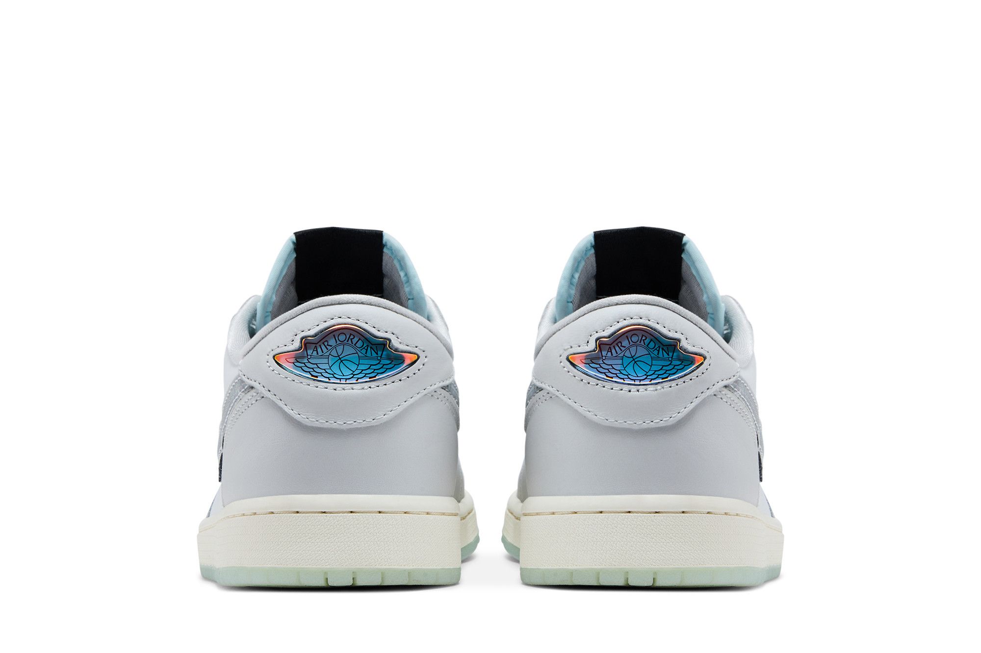 Sizing 에어 조던 1 로우 OG '뱀의 해' HF3144-100
