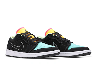 Air Jordan 1 Low SE 'Aurora Green' CK3022-013
