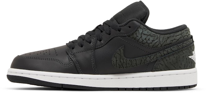 Air Jordan 1 Low SE 'Hitam Gajah' FB9907-001 Lookbook Air Jordan 1 Low SE 'Hitam Gajah' FB9907-001