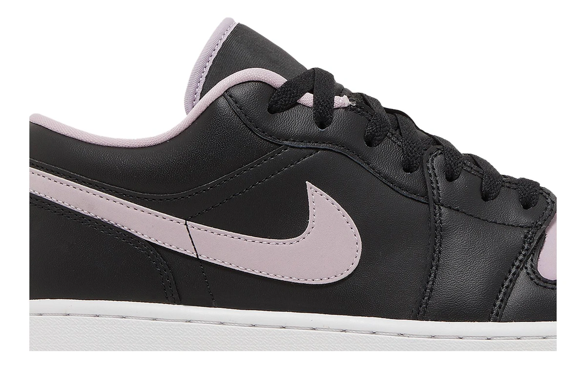 Air Jordan 1 Low SE 'Black Iced Lilac'