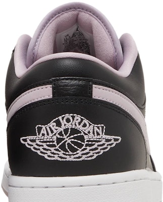 Air Jordan 1 Low SE 'Black Iced Lilac' DV1309-051 Sizing Air Jordan 1 Low SE 'Black Iced Lilac' DV1309-051