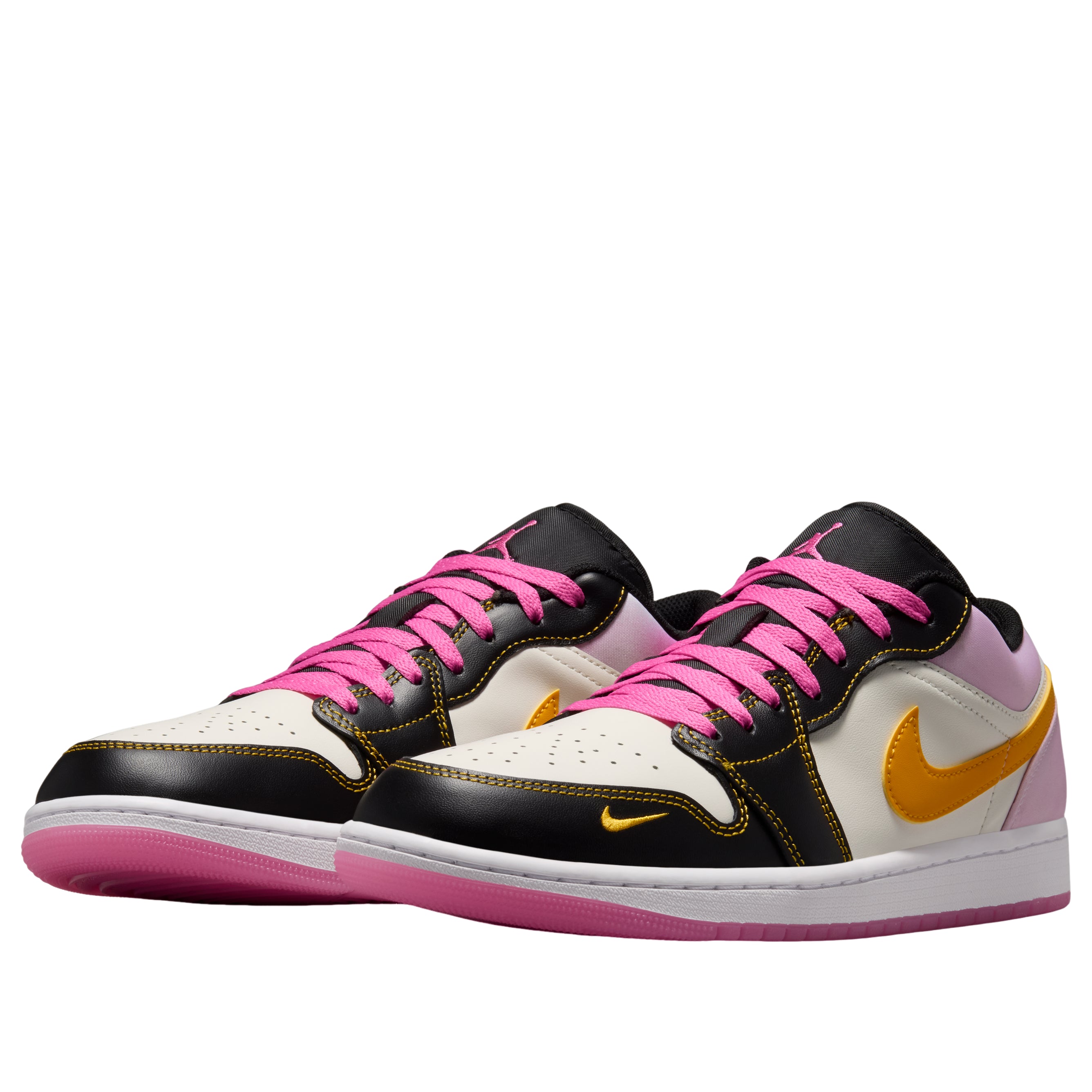 Shop Air Jordan 1 Low SE ''黑色米白粉红'' IV2442-010