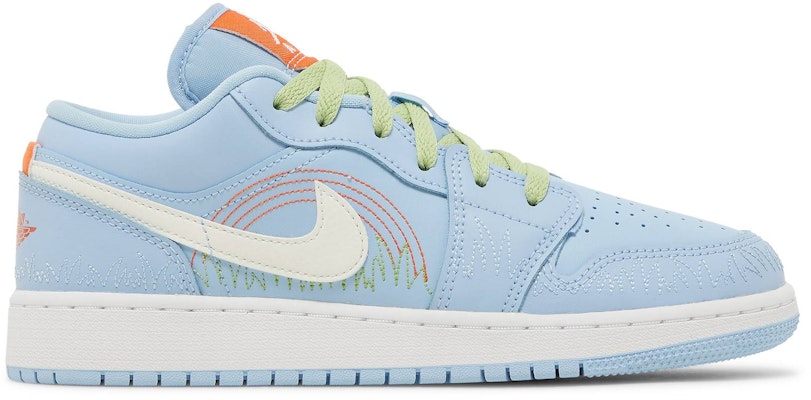 (Grade School) Air Jordan 1 Low SE 'Blue Stitch' DO8227-400 Buy (Grade School) Air Jordan 1 Low SE 'Blue Stitch' DO8227-400