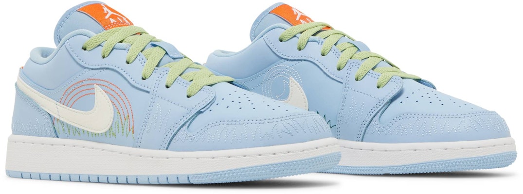 (Grade School) Air Jordan 1 Low SE 'Blue Stitch' DO8227-400 Cheap (Grade School) Air Jordan 1 Low SE 'Blue Stitch' DO8227-400