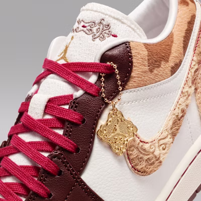 耐克Air Jordan 1 Low SE "春节" 米白/浅巧克力/大麻 IQ5321-121 3