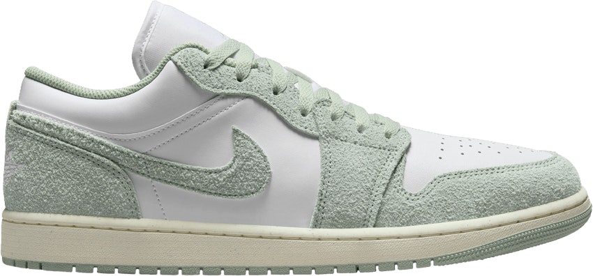 air-jordan-1-low-se-seafoam-fn-5214-131