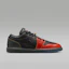 Lookbook Air Jordan 1 Low SE 黑色/龙红/黑色 IQ3460-010