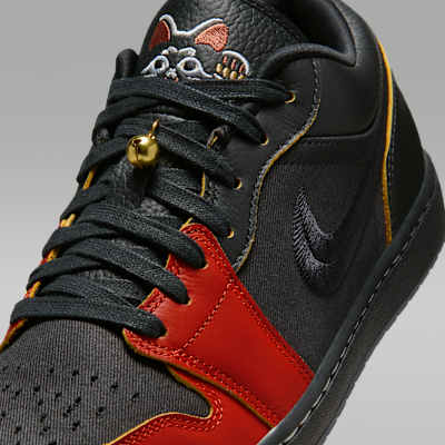 Sizing Air Jordan 1 Low SE 黑色/龙红/黑色 IQ3460-010