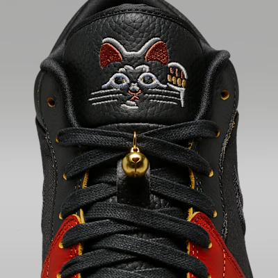 Air Jordan 1 Low SE 黑色/龙红/黑色 IQ3460-010 1