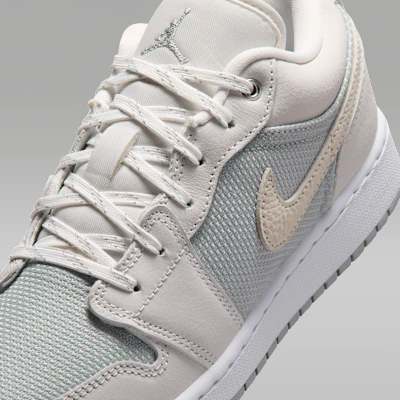 Air Jordan 1 Low SE 白色/珍珠灰/浅烟灰 IO2060-100 Sizing Air Jordan 1 Low SE 白色/珍珠灰/浅烟灰 IO2060-100