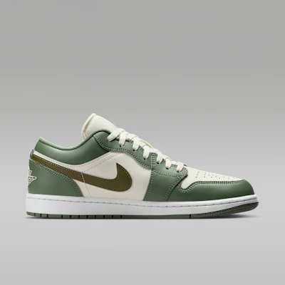 Air Jordan 1 Low 复古苔藓白橄榄绿 553558-300 Lookbook Air Jordan 1 Low 复古苔藓白橄榄绿 553558-300