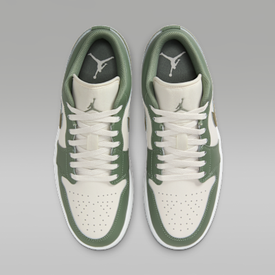 Shop Air Jordan 1 Low 复古苔藓白橄榄绿 553558-300