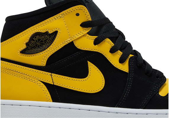 Air Jordan 1 Mid 2025 'Cinta Baru' HJ6654-071 Order Air Jordan 1 Mid 2025 'Cinta Baru' HJ6654-071