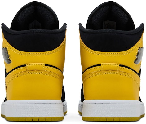 Air Jordan 1 Mid 2025 'Cinta Baru' HJ6654-071 Details for Air Jordan 1 Mid 2025 'Cinta Baru' HJ6654-071