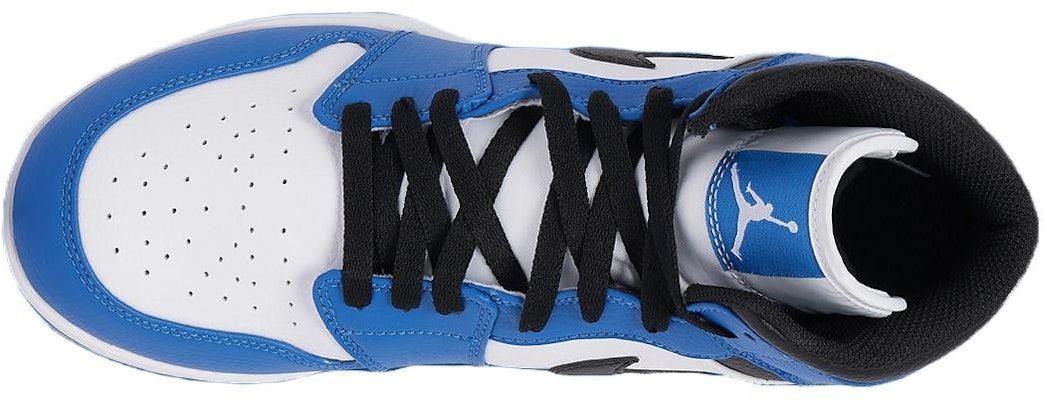 Air Jordan 1 Cleats 'Game Royal' Sepatu Bola FJ6805-041 Lookbook Air Jordan 1 Cleats 'Game Royal' Sepatu Bola FJ6805-041