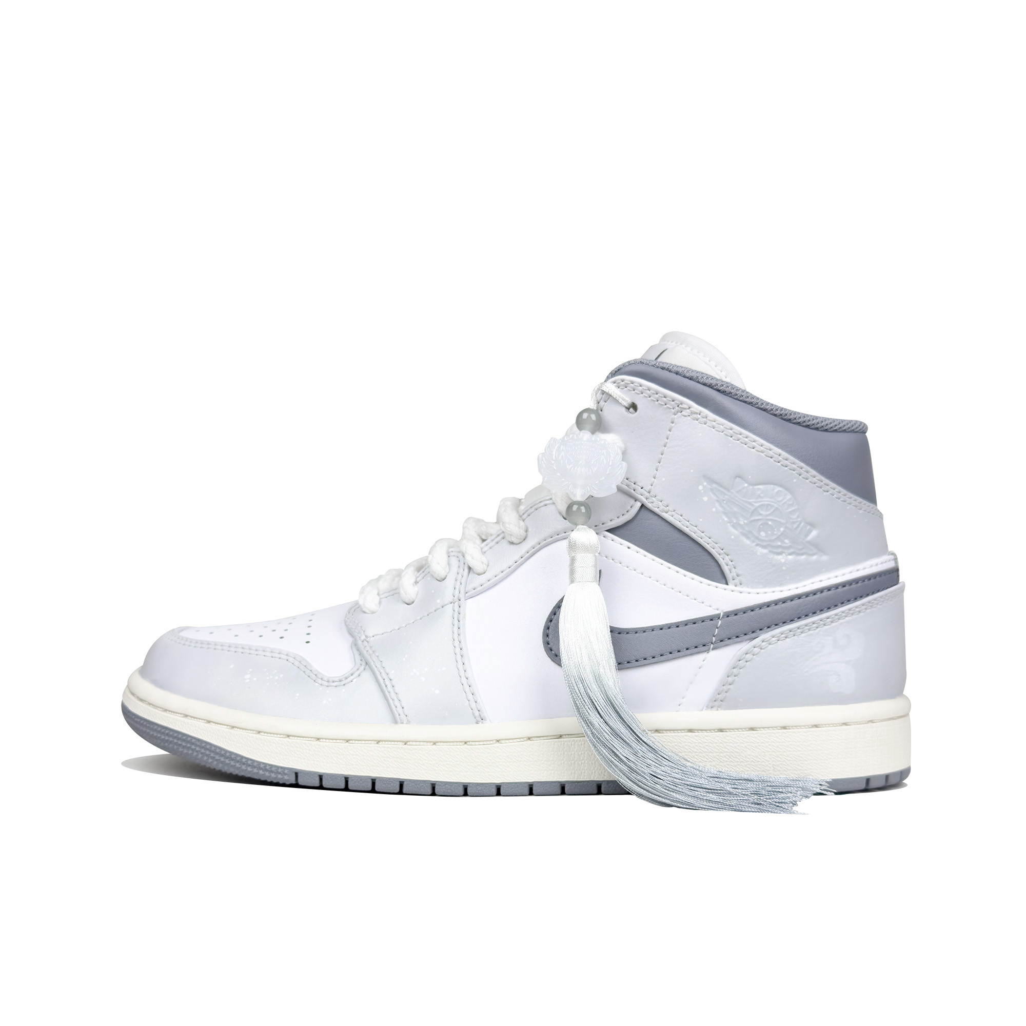 Buy 에어 조던 1 미드 '베이펑 차이니즈 태슬' (Air Jordan 1 Mid '베이펑 태슬') 554724-135-469144