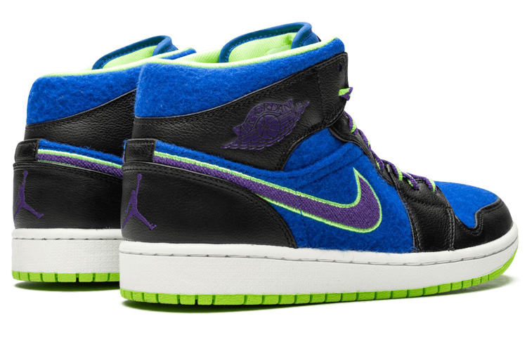 Shop Kasut Air Jordan 1 Mid 'Bel-Air' 633206-040