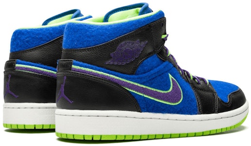Air Jordan 1 Mid 'Bel-Air'篮球鞋 633206-040 Shop Air Jordan 1 Mid 'Bel-Air'篮球鞋 633206-040