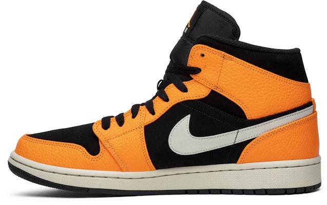 Air Jordan 1 Mid 'Black Cone' 554724-062 (Tetap dalam Bahasa Inggeris) Lookbook Air Jordan 1 Mid 'Black Cone' 554724-062 (Tetap dalam Bahasa Inggeris)