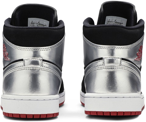 Air Jordan 1 中帮“黑色金属银” 554724-057 Details for Air Jordan 1 中帮“黑色金属银” 554724-057