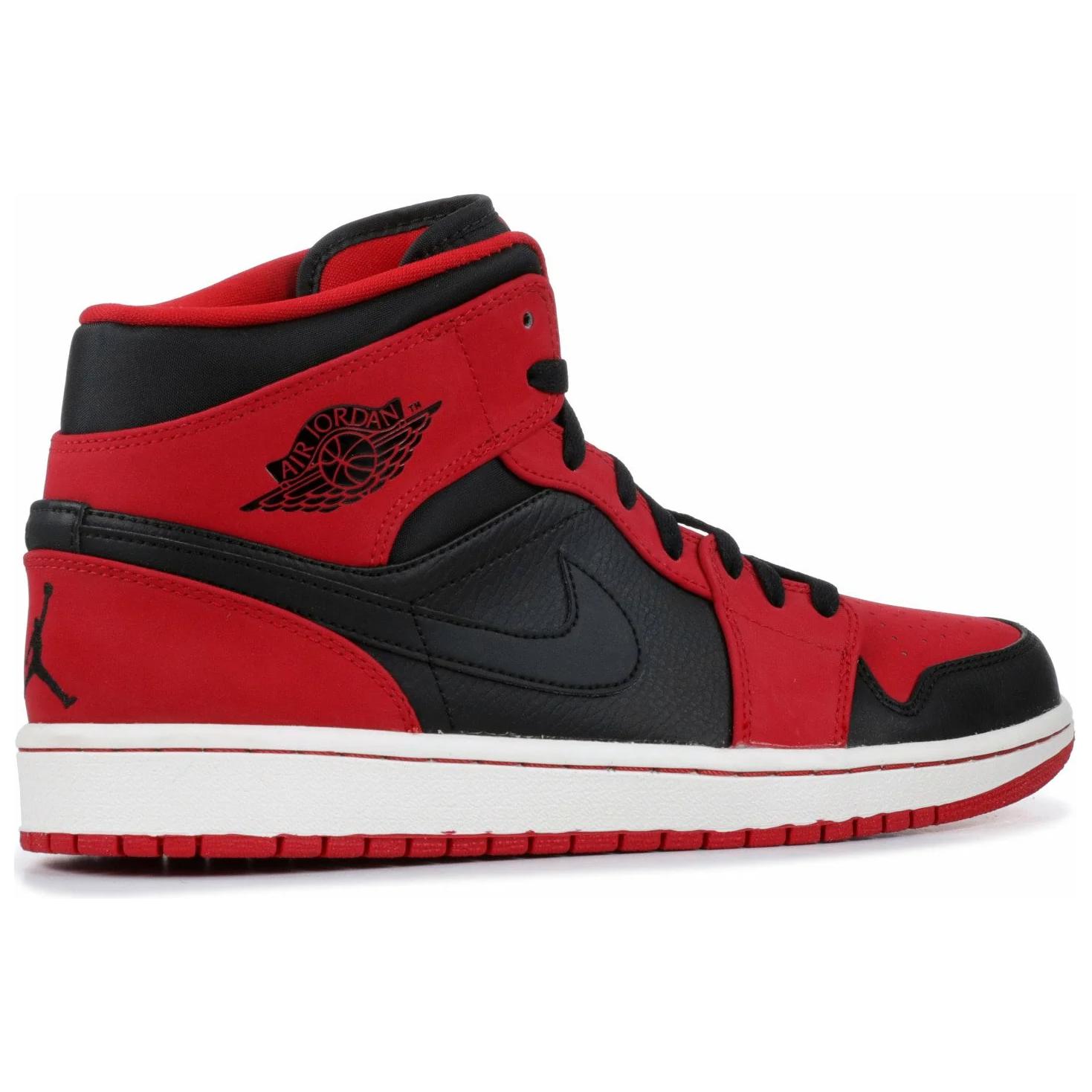 Lookbook Air Jordan 1 中帮“Bred” 2013款 554724-005