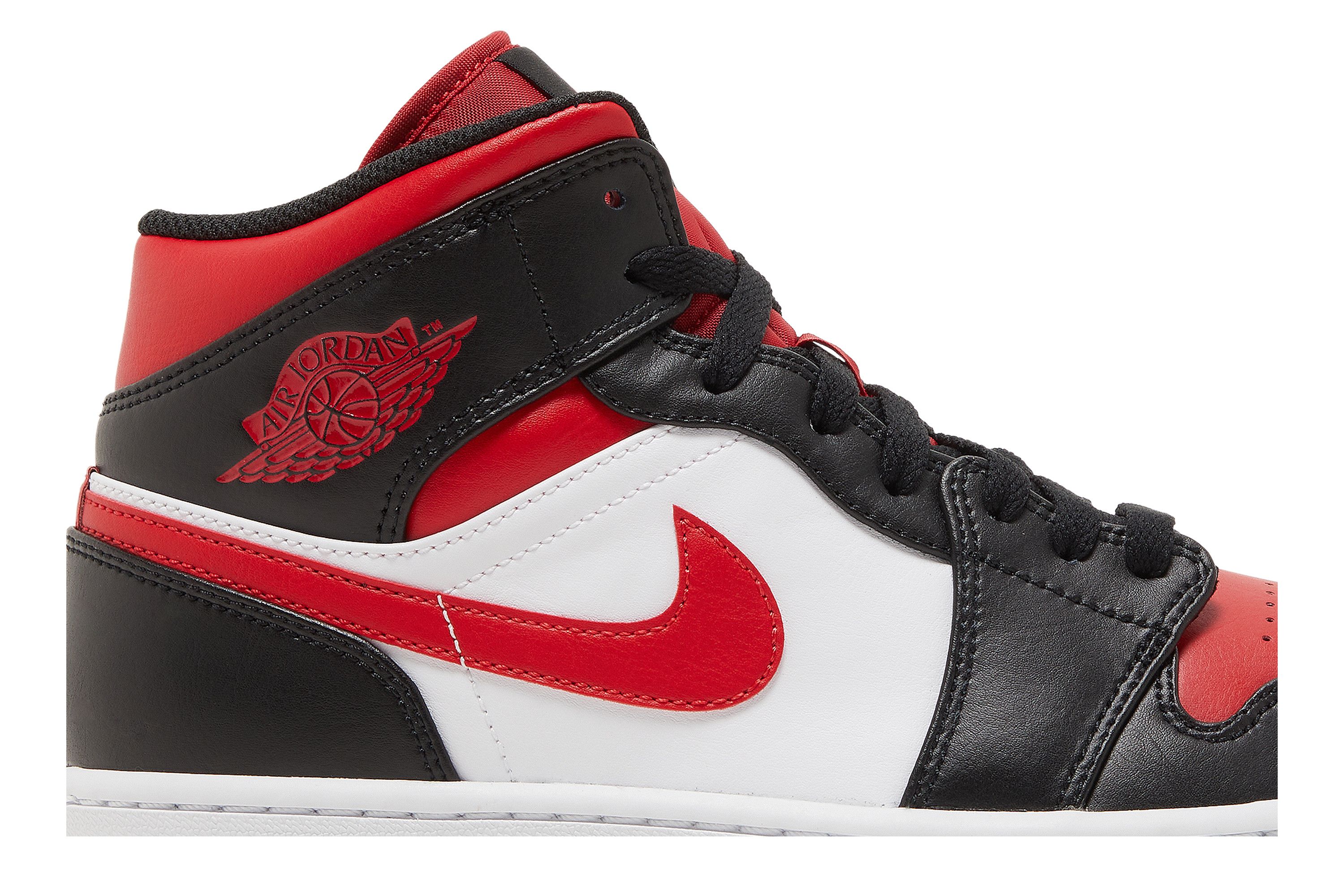 Lookbook Air Jordan 1 Mid『Bred Toe』(2022) 554724-079