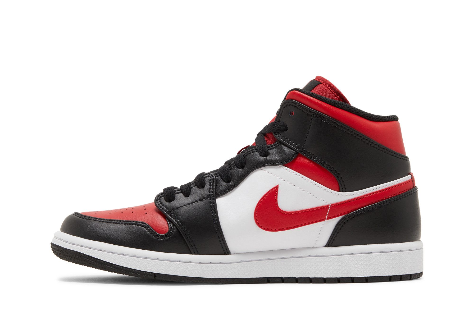 Shop Air Jordan 1 Mid『Bred Toe』(2022) 554724-079