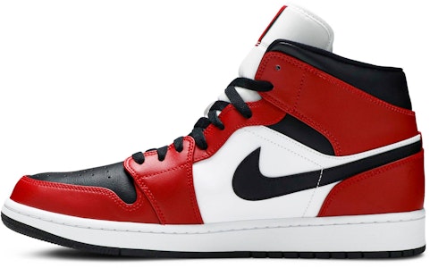 Air Jordan 1 Mid 'Chicago Black Toe' 554724-069 - Kasut Sneakers Unisex Lookbook Air Jordan 1 Mid 'Chicago Black Toe' 554724-069 - Kasut Sneakers Unisex