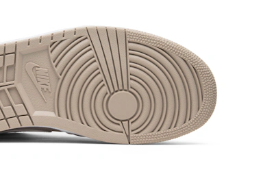 Air Jordan 1 Mid 'Desert Sand'
